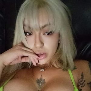 Meet your Posher, Aida